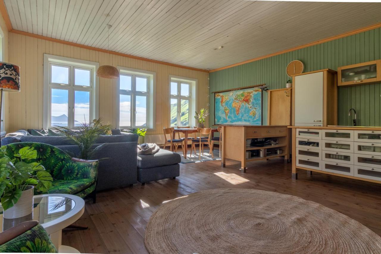 Feriehus Med Flott Havutsikt Ved Hauklandstranden Leknes Exterior photo